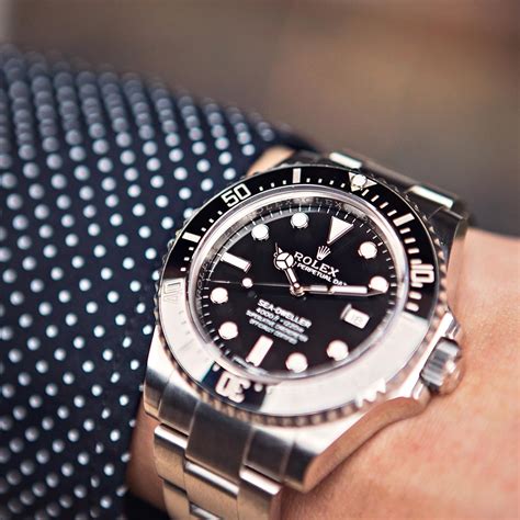 rolex sea dweller 4000 thickness mm|rolex sea dweller price new.